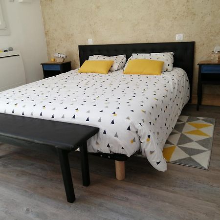 La Basse Monniere Bed & Breakfast Sevremont Rom bilde